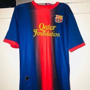 FC BARCELONA JERSEY NWOT